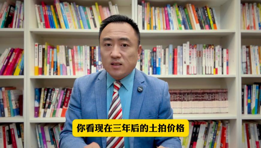 原来男生情人节也喜欢收花啊,澳门资料神算子资料一码一肖独一无二,收益成语分析落实_钻石版V2.4